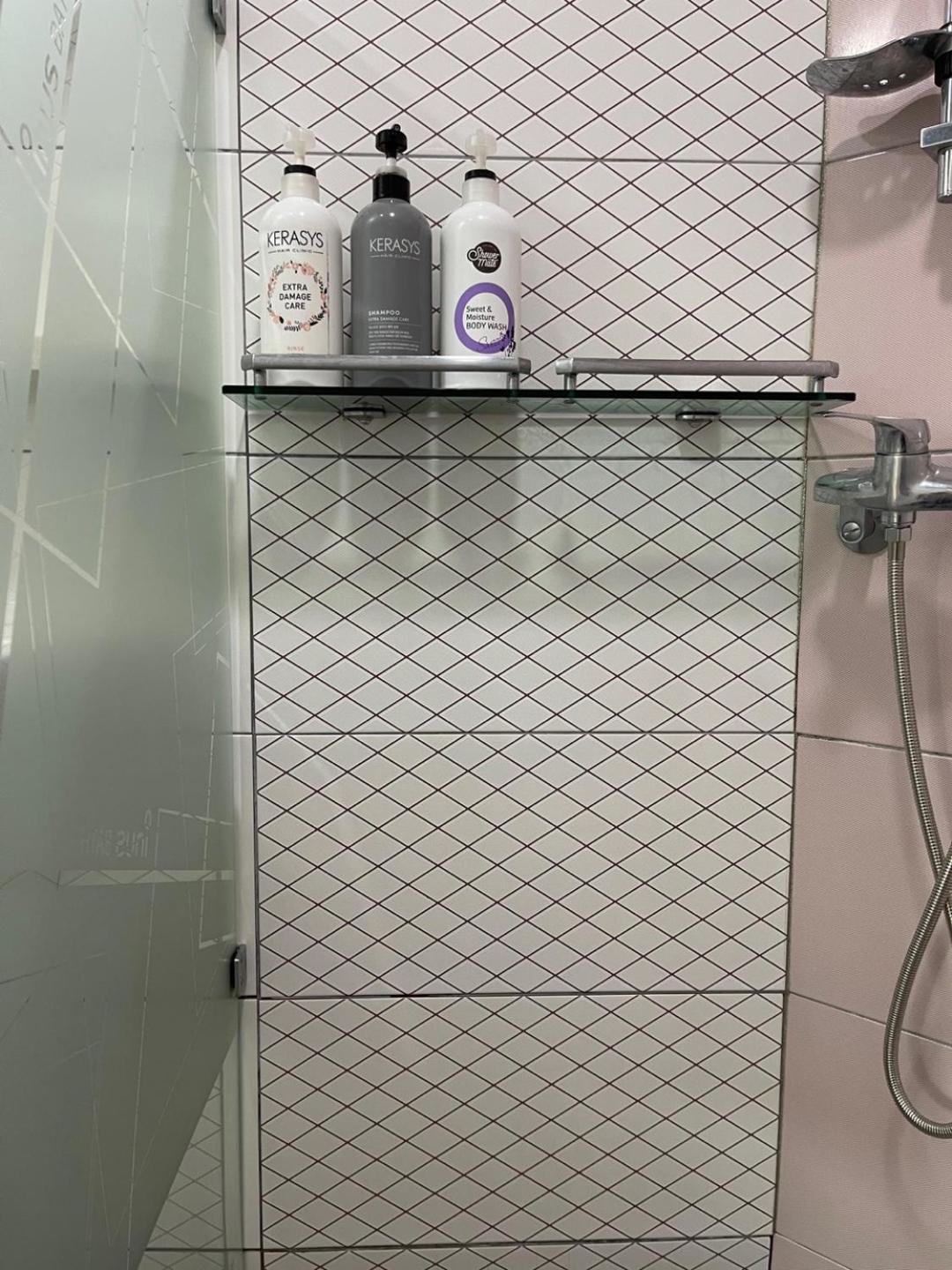 Hongdae Residence 3 - 1Min From Hongik Uni Station Exit #1 Seul Esterno foto
