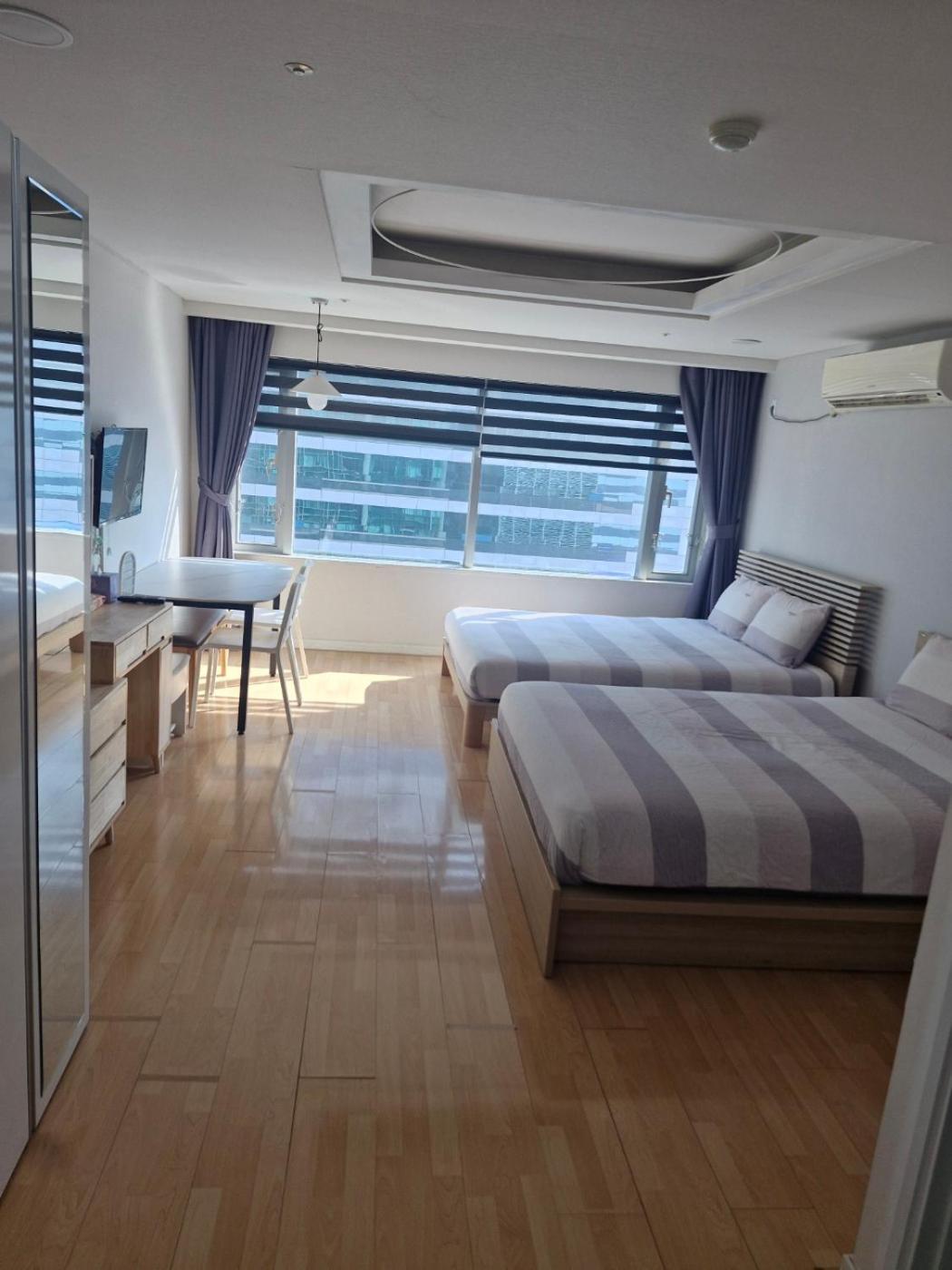 Hongdae Residence 3 - 1Min From Hongik Uni Station Exit #1 Seul Esterno foto